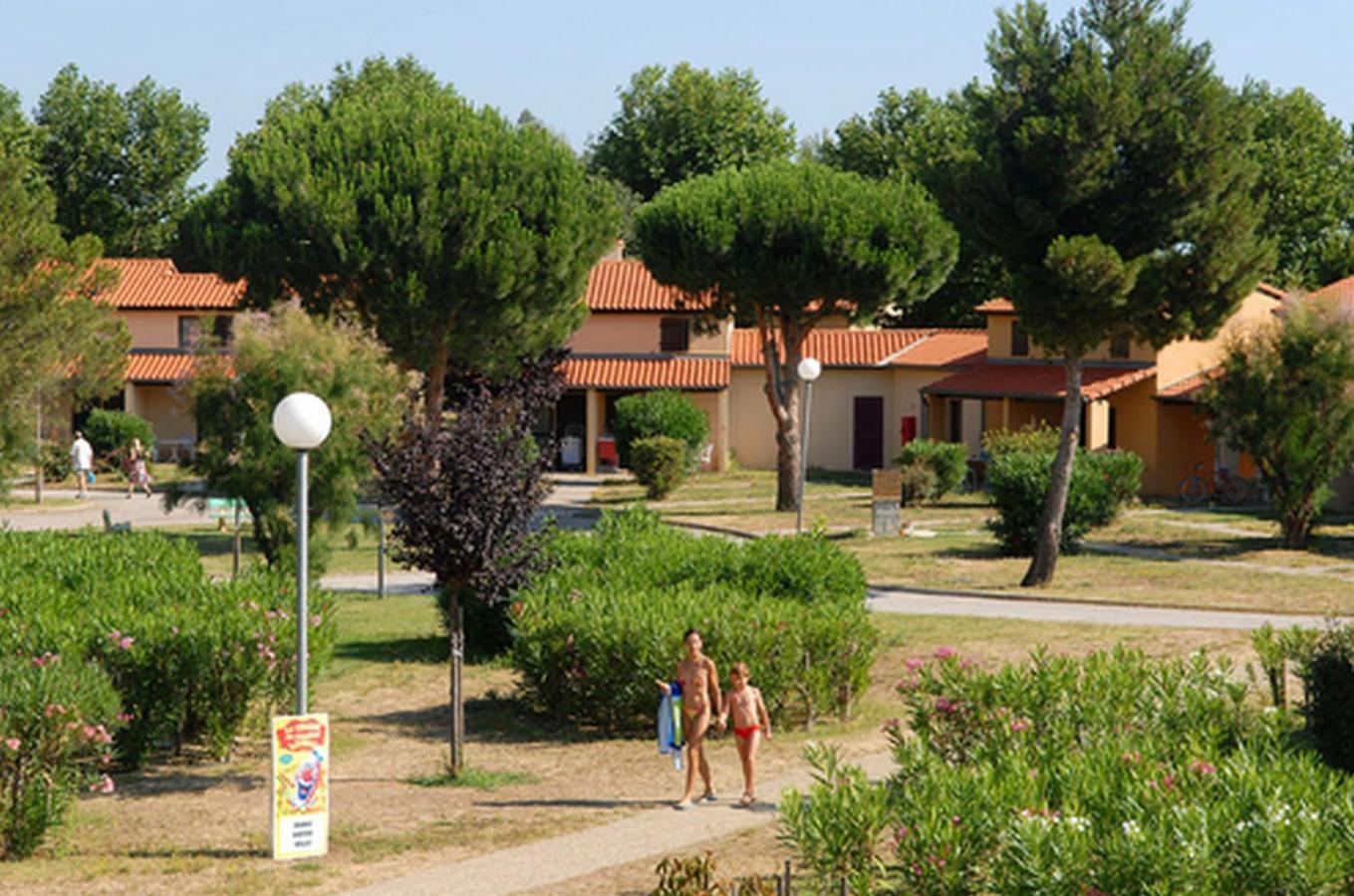 Aparthotel Azureva Saint Cyprien Exterior foto